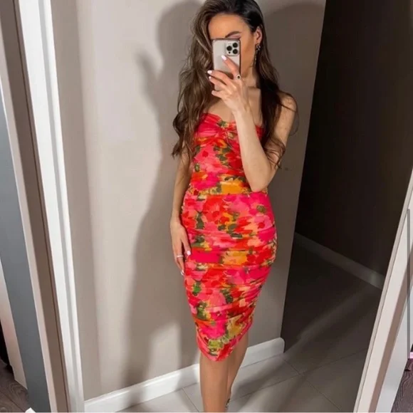 LAST ONE🔥ZARA BLOGGER’S FAV| Stunning Floral Corset Tulle Dress - Picture 7 of 15